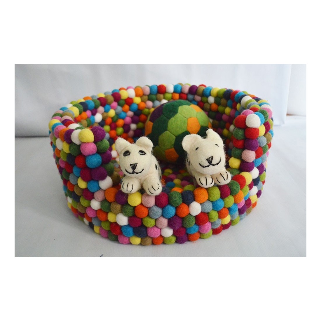 Hot Pink Berry Round Felt Ball Rug Felt Ball & Rugs