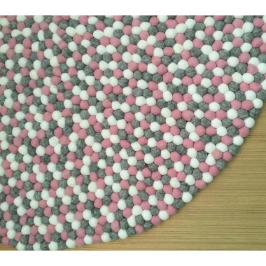 Glossy Pink Felt Ball Rug Glossy Pink Felt Ball Rug