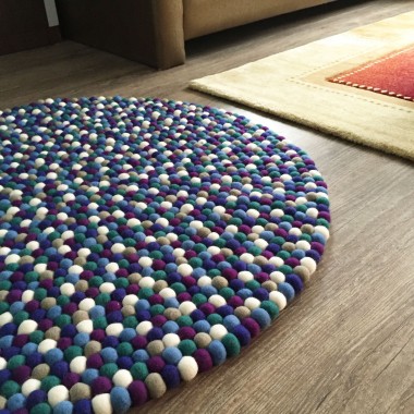 Mix Berry Felt Ball Rug Mix Berry Felt Ball Rug