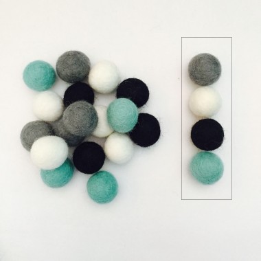 2cm Aqua Flavor Felt Ball Package