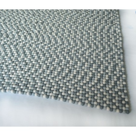 Silver Diamond Rectangular Felt Ball Rug
