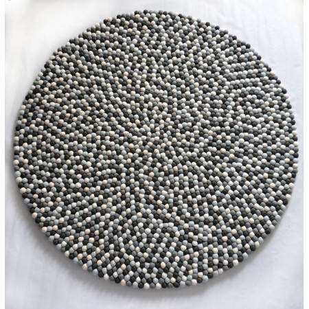 Mangburang 4 Color Felt Ball Mat