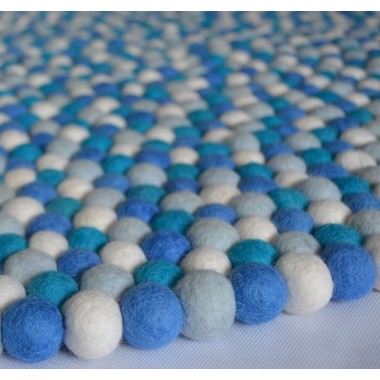 Crystal Blue Round Felt Rug