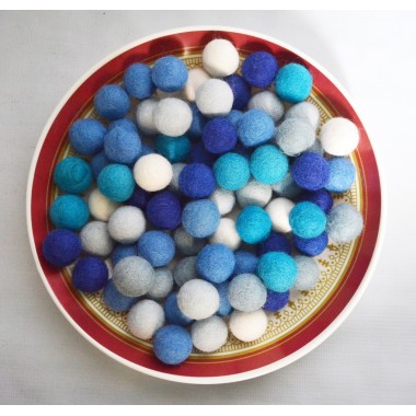 Ultra-Marine 2cm Felt Balls Package Ultra-Marine 2cm Felt Balls Package