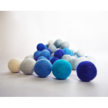 Ultra-Marine 2cm Felt Balls Package Ultra-Marine 2cm Felt Balls Package