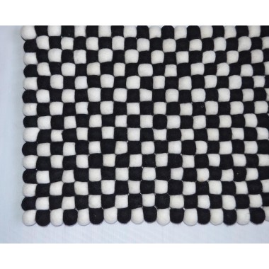 180x240cm Black and White Pattern Felt Rug