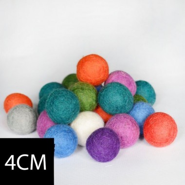 4cm Felt Balls