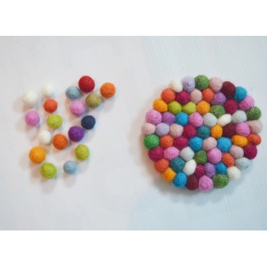 10cm Round Felt Ball Tea Coaster