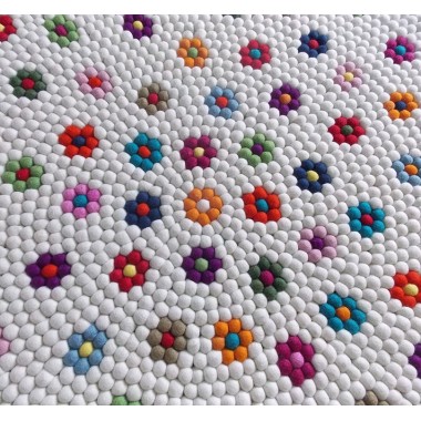 Beautiful Flower Design Felt Rug