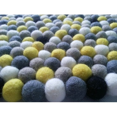 Yellow Bug Round Felt Rug