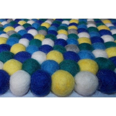 6 Color Bluish Felt Rug