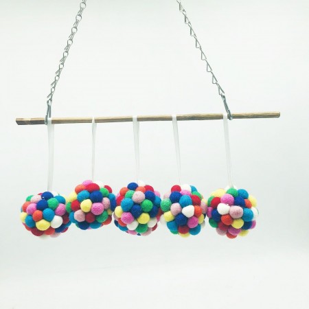 8cm Multicolored Magic Felt Ball