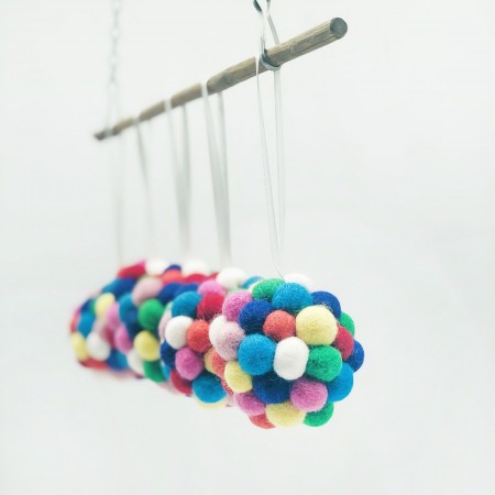 8cm Multicolored Magic Felt Ball