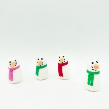 7cm Wool Felt Snowman with Scarf 7cm Wool Felt Snowman with Scarf