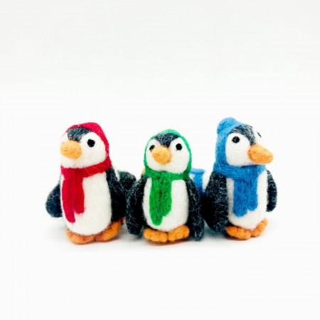 7cm Felt Penguin with scarf