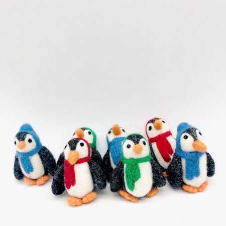 7cm Felt Penguin with scarf