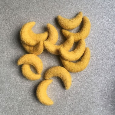 100% Wool Felt Moon Shape